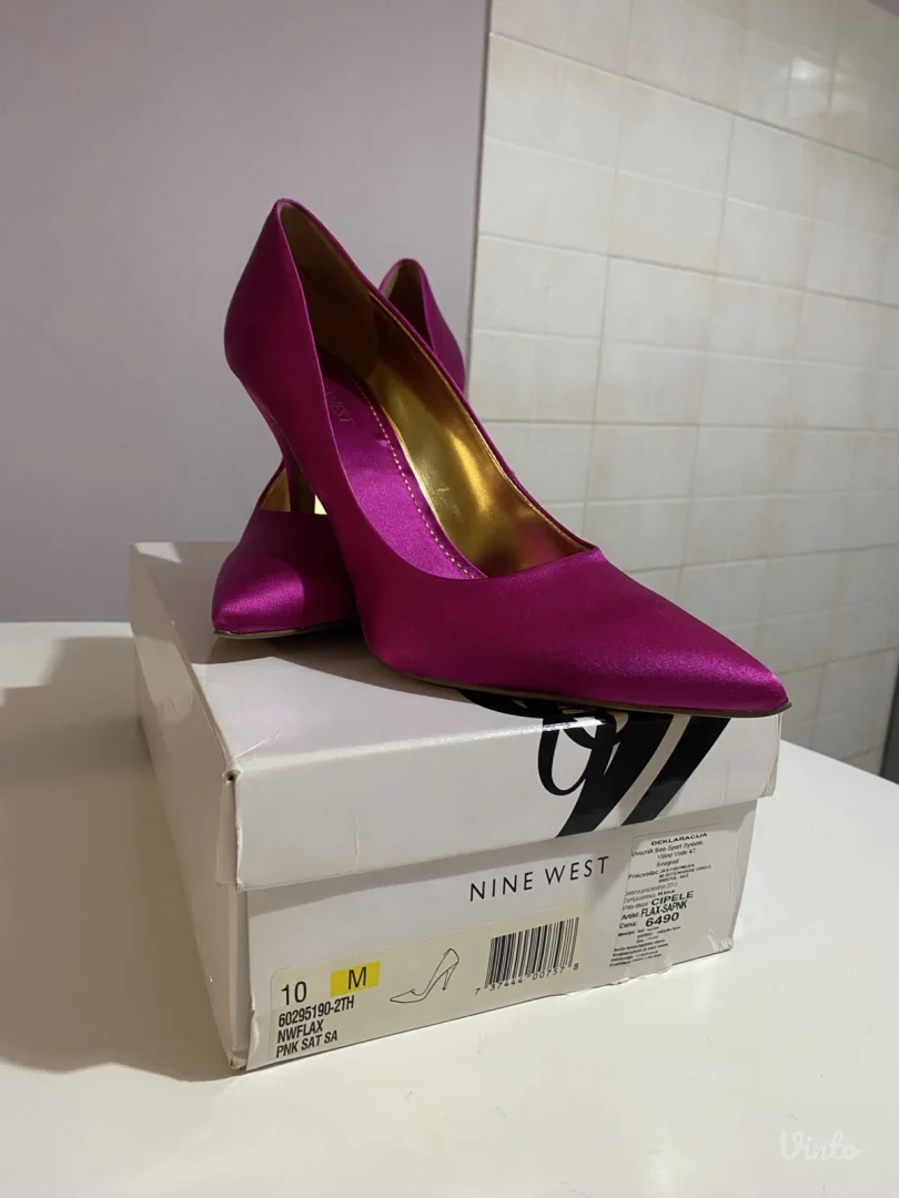 NOVE Nine West salonke