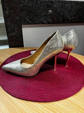 NOVE zlatno srebrne salonke - 38br