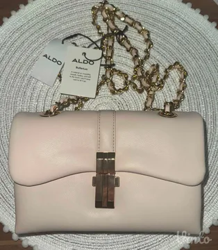 NOVA Aldo baby pink torbica sa etiketom