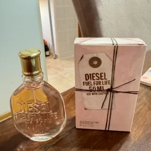 NOV Diesel ženski parfem (original) - 50ml