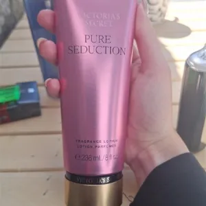NOV Victoria's Secret mleko za telo