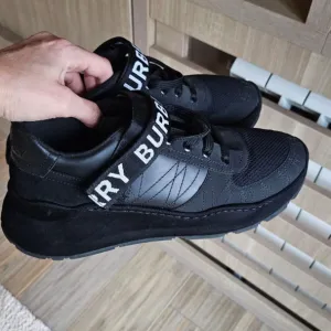 NOVE Burberry patike