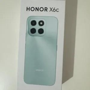 NOV telefon - Honor X6c (sa garancijom)
