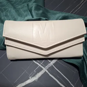 nov beli MONA novčanik