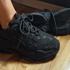 nove unikatne BALENCIAGA patike - 38