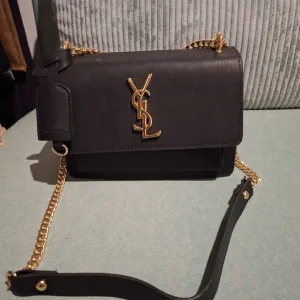 NOVA YSL crna torba