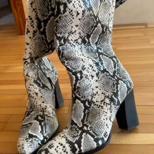 NOVE Mango čizme na štiklu