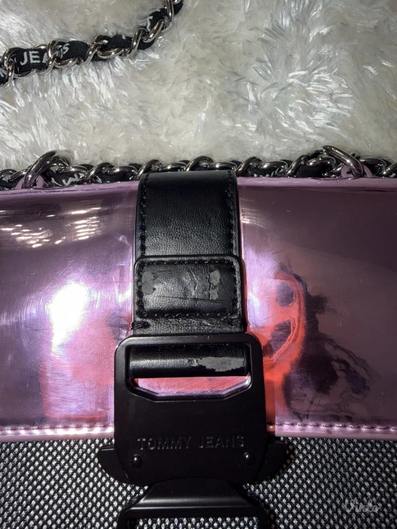 neobična Tommy jeans torbica {original}