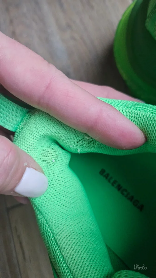 kao nove BALENCIAGA patike