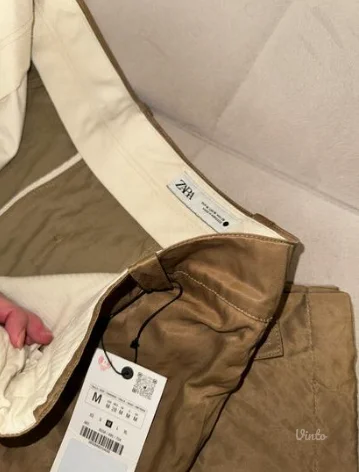 nove ZARA baggy pantalone