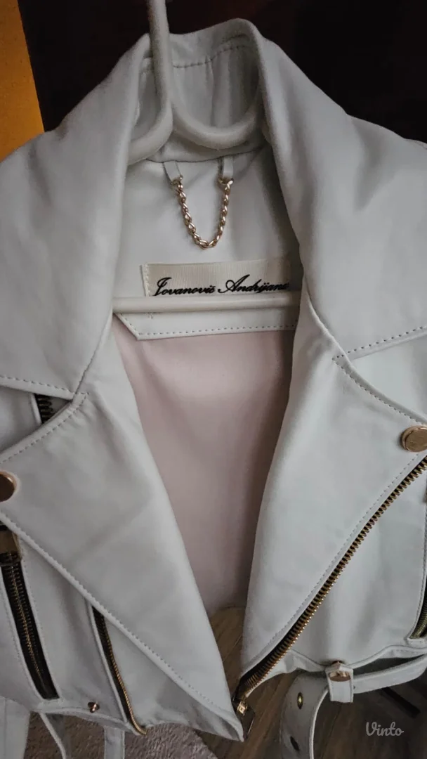 unikatna Andrijana Jovanović jakna