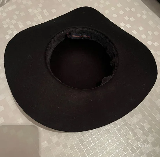 Trussardi Jeans sesir