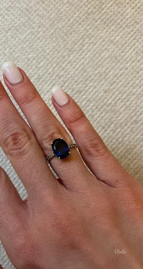 Pandora Sparkling Statement Blue Halo prsten