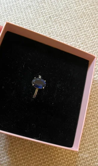 Pandora Sparkling Statement Blue Halo prsten