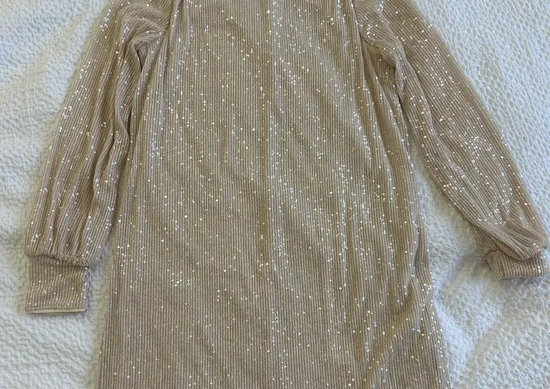 Sjajna glitter haljina H&M