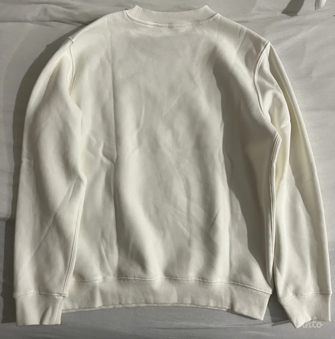 Beli muski duks (M) sa etiketom iz Reserved