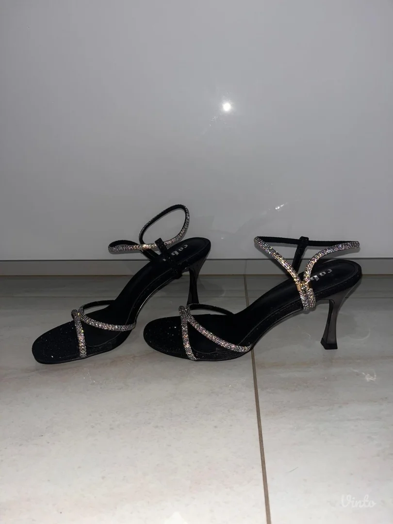 Sandale štikle 38 veličina