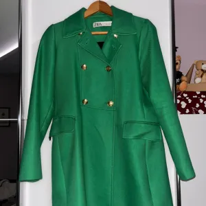 ZARA zeleni kaput S veličina