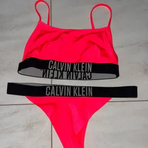 CALVIN KLEIN kupaći S veličina