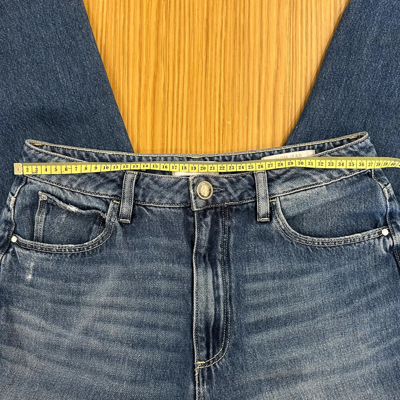 Guess - mom jeans farmerke