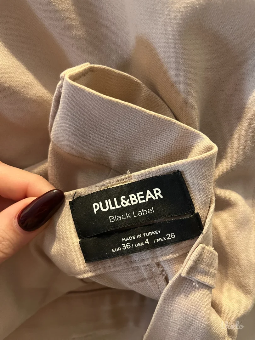 Pull and bear pantalone