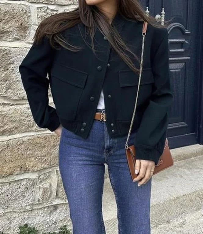 Flow viralna bomber jakna sa naramenicama