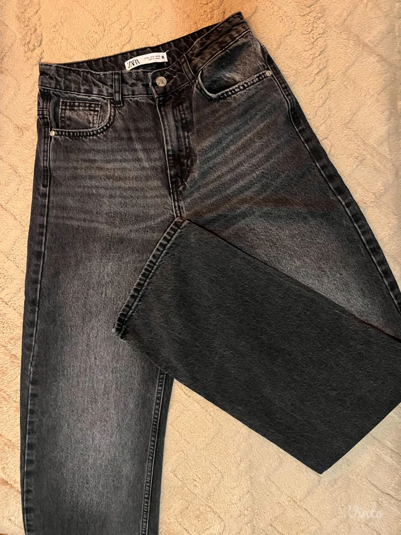 ZARA farmerke ravnog kroja S