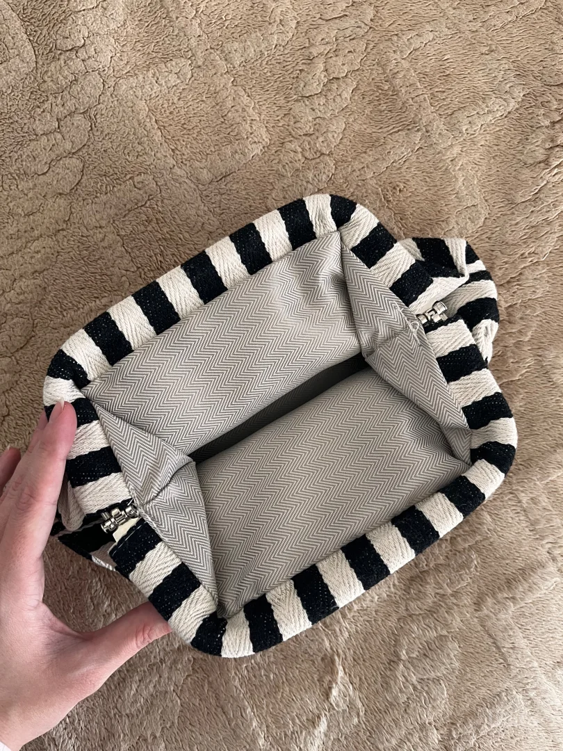 Pletena clutch torbica