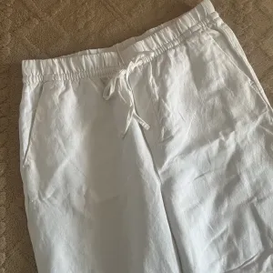 H&M lagane lanene pantalone lan/viskoza