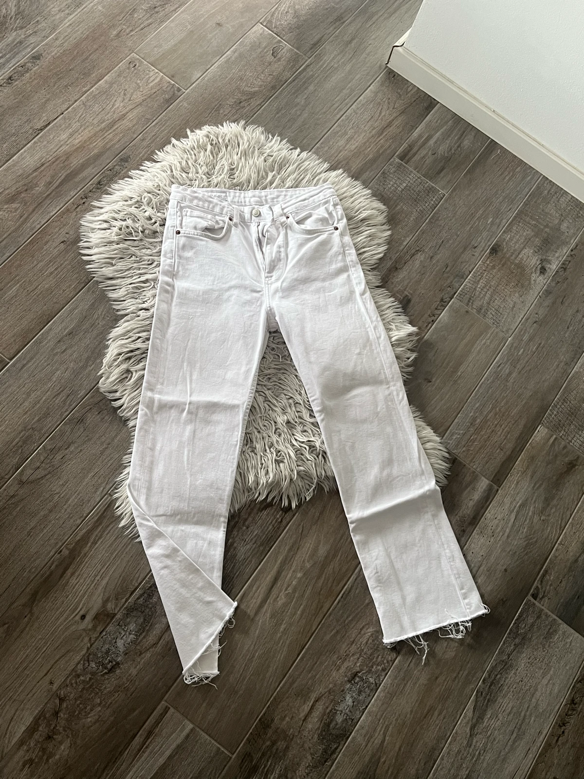 Zara farmerke- bele nikad nošene