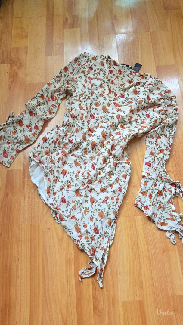 Whimsical fairy asimetrična bluza sa zvonastim rukavima