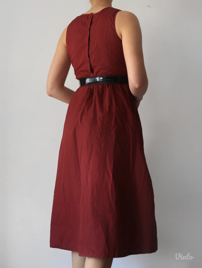 Bordo strukirana klasična haljina od pamuka