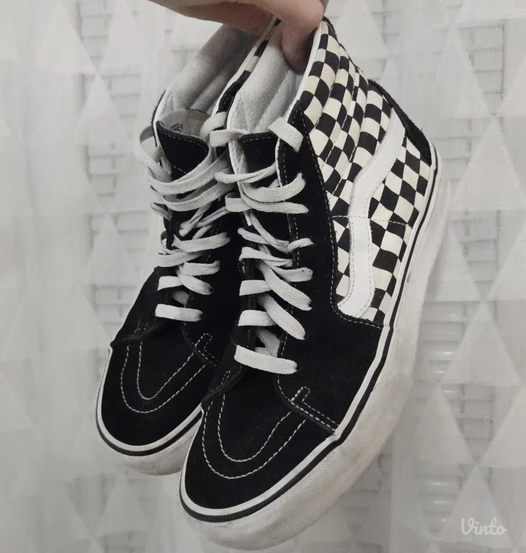 Vans checkerboard old skool platform