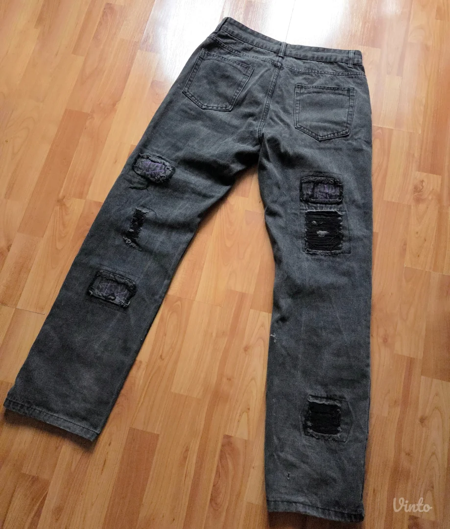 Alt distressed farmerke sa patchevima