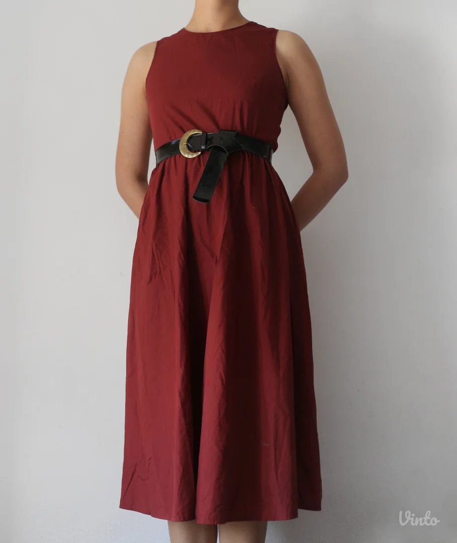 Bordo strukirana klasična haljina od pamuka