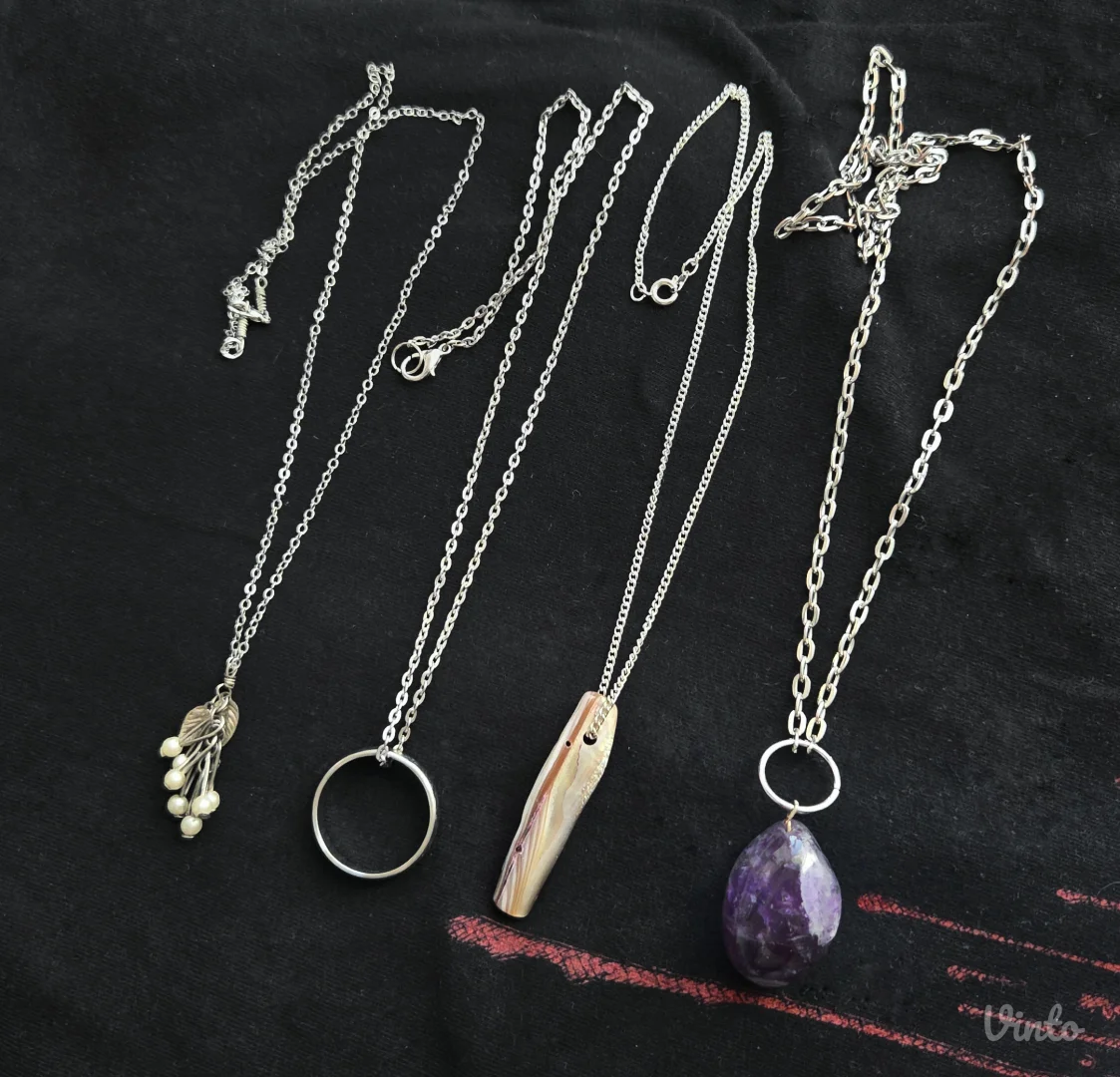 Set ogrlica - ametist, sedef, listići, prsten
