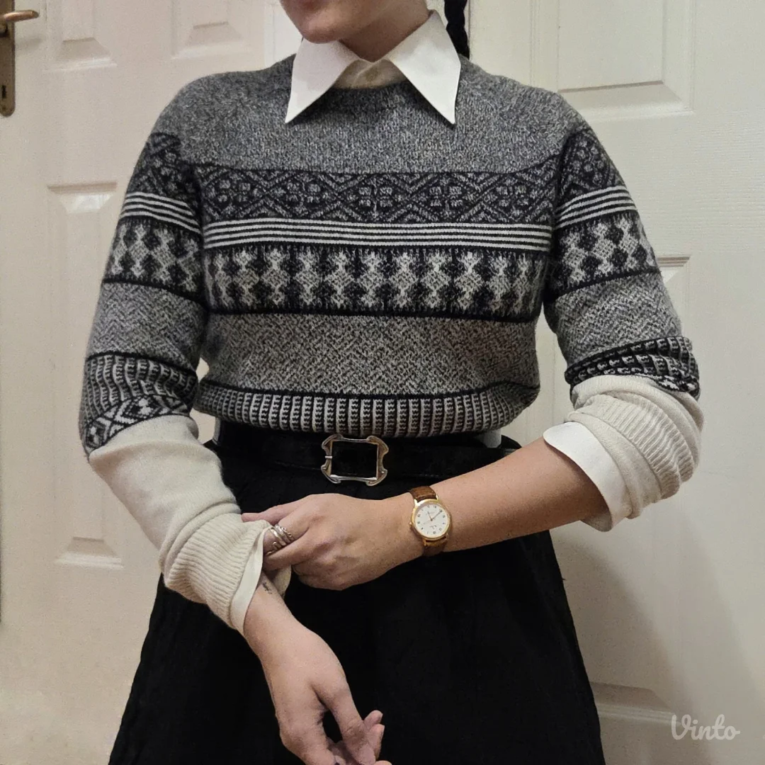 Vintage H&M wool sweater