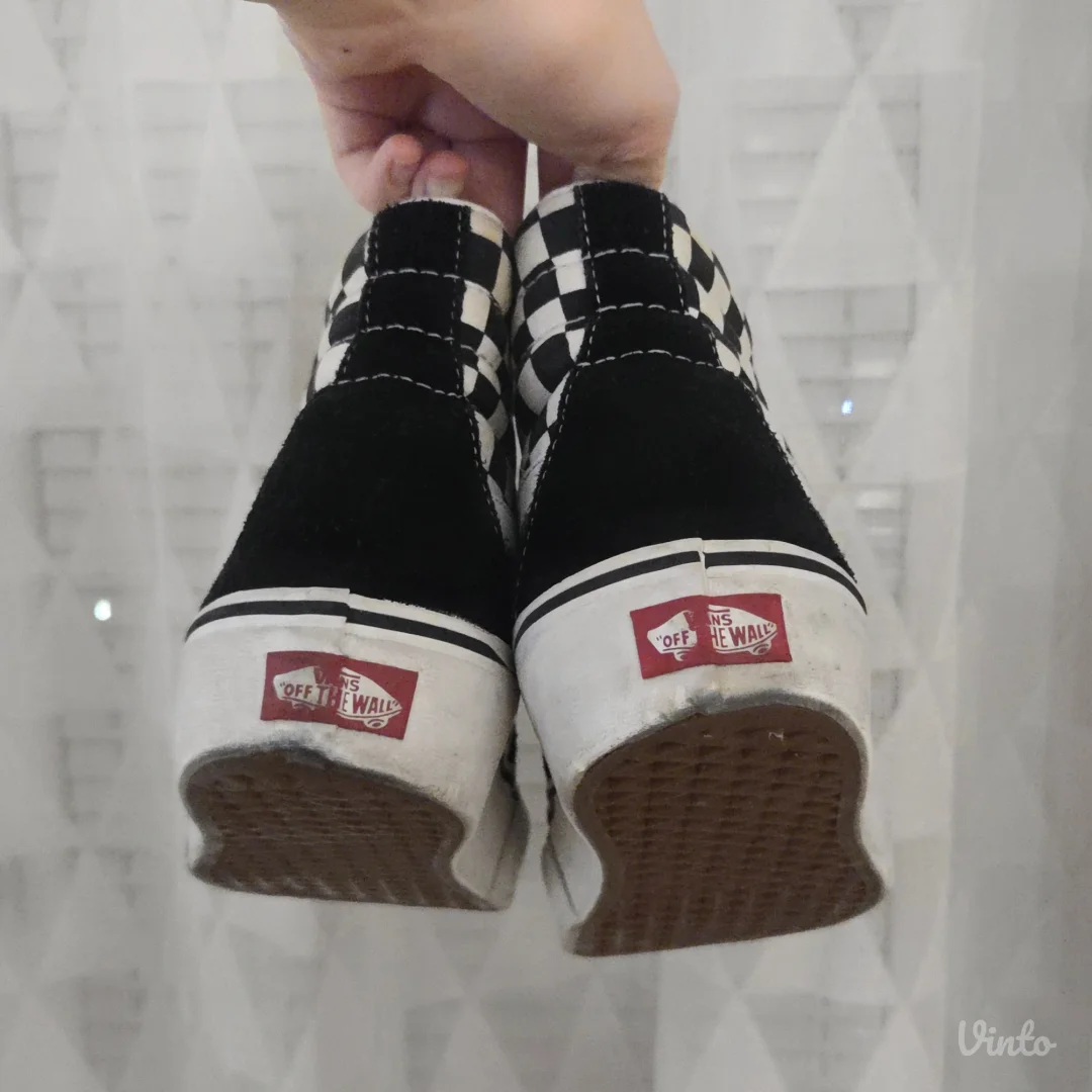 Vans checkerboard old skool platform