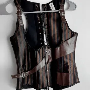 Pirate underbust korset