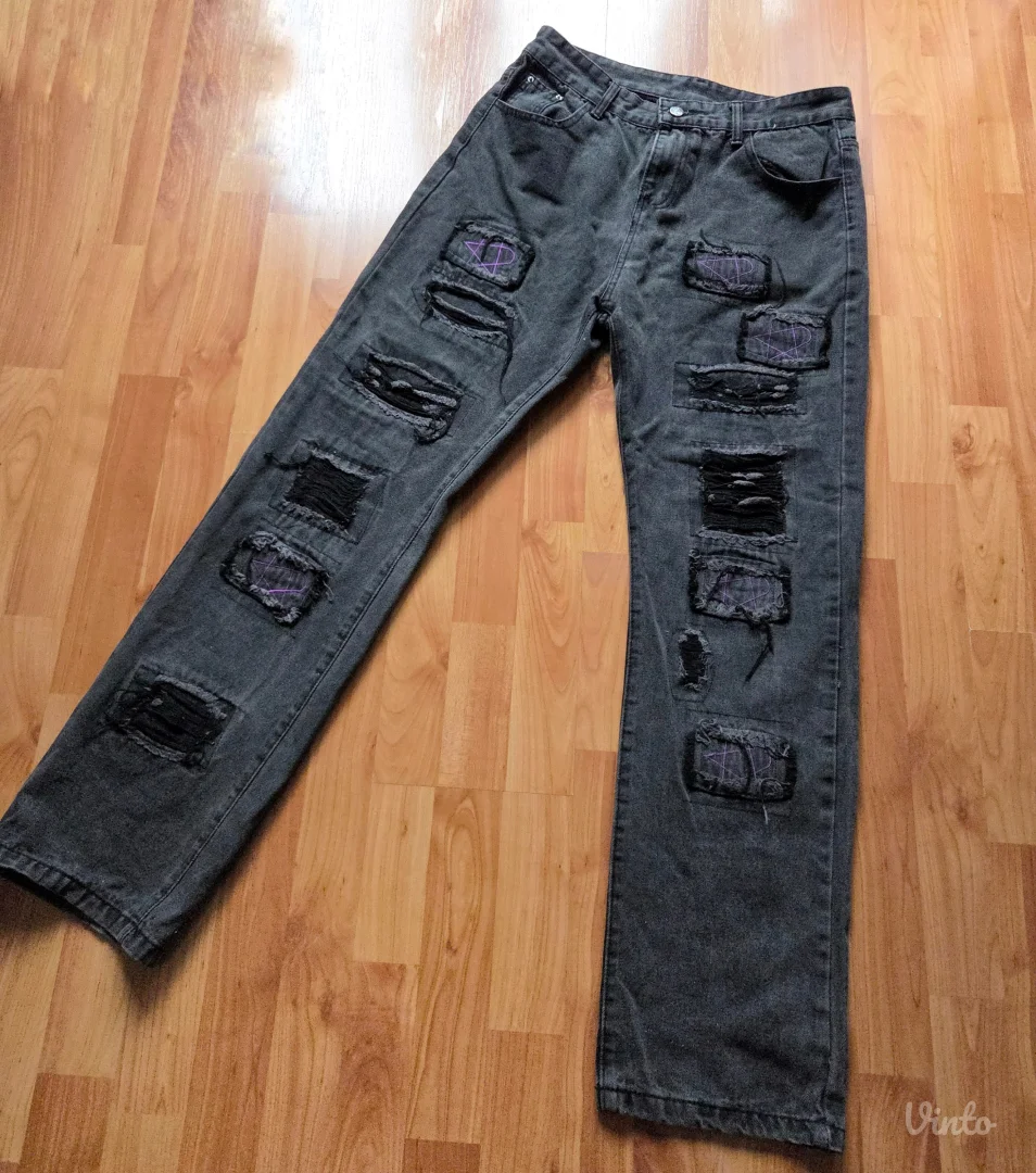 Alt distressed farmerke sa patchevima