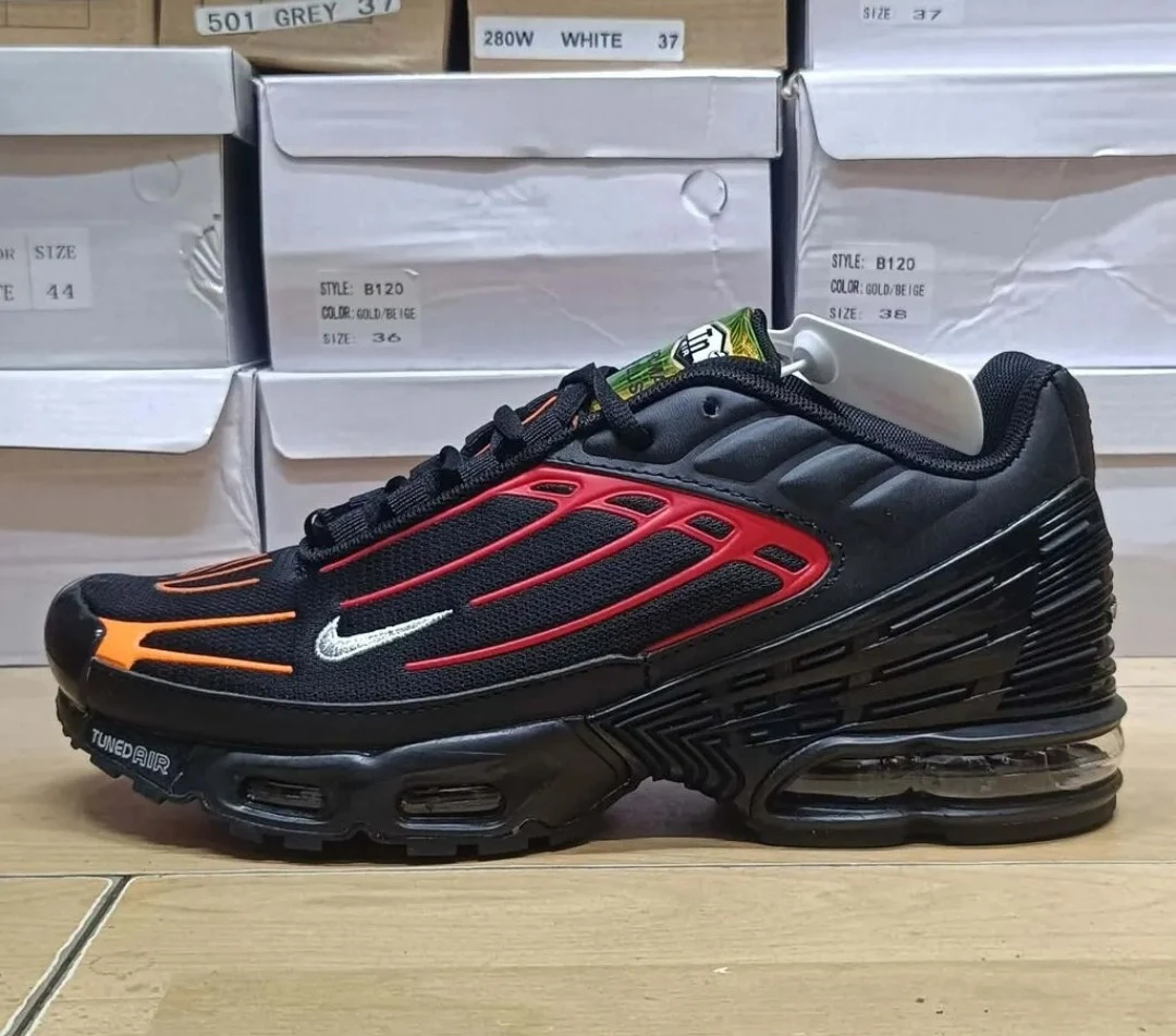 Nike Tn Patike i drugi modeli Original