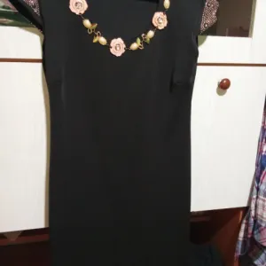 Crna haljina