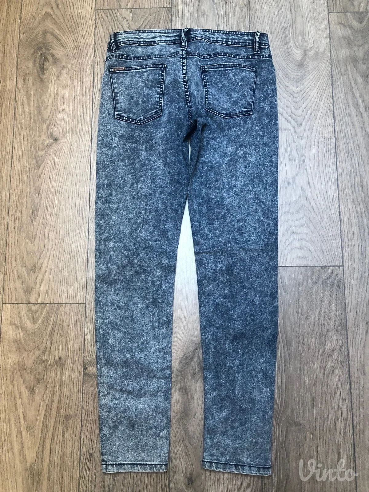 OVS skinny farmerke sa porezima