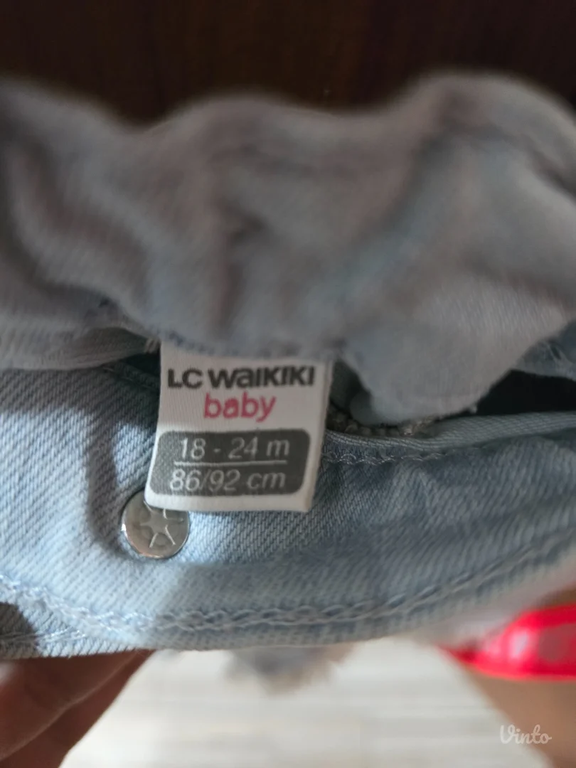 LC Waikiki teksas šorc sa tregerima – vel. 18–24 meseca (86–92 cm)