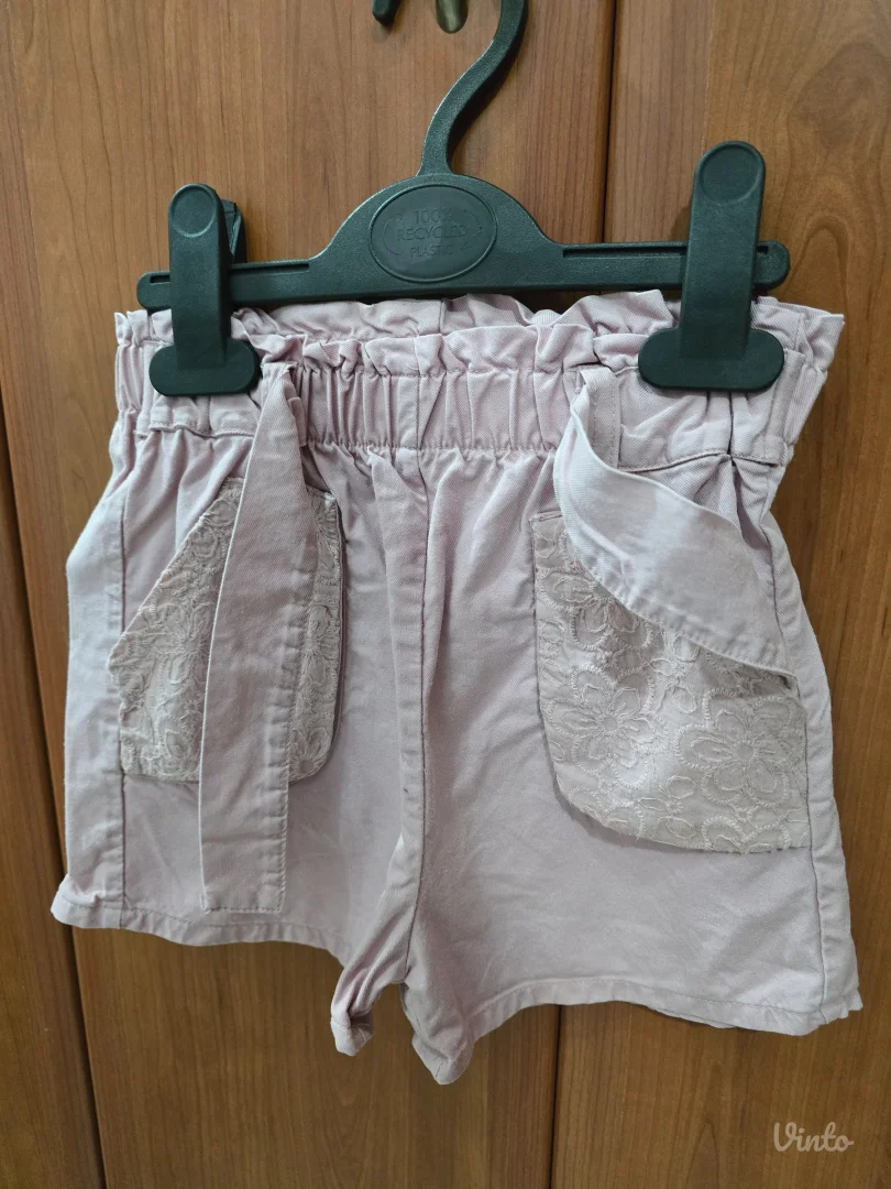 LC Waikiki šorc za bebe – vel. 12–18 meseci – roze