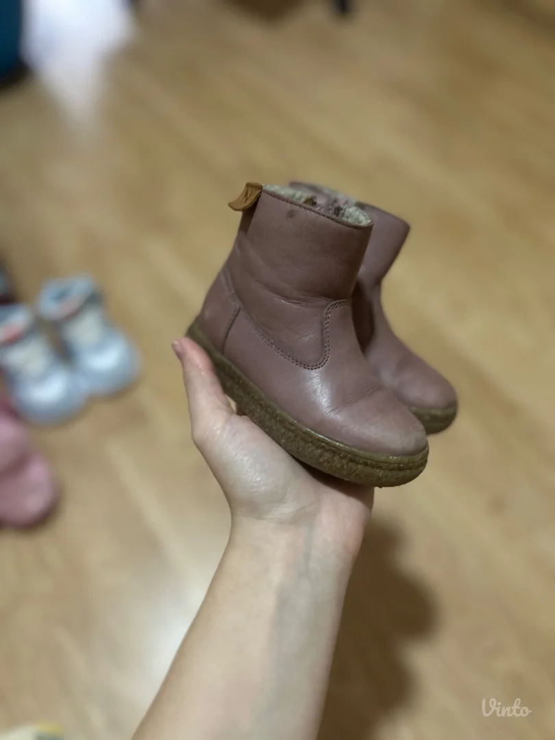 Cizmice za haljinice 21