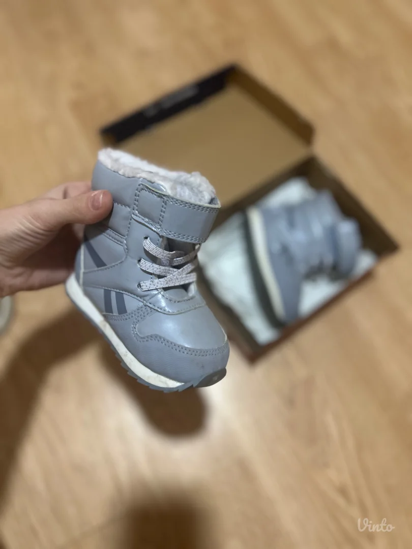 Reebok cizmice za sneg