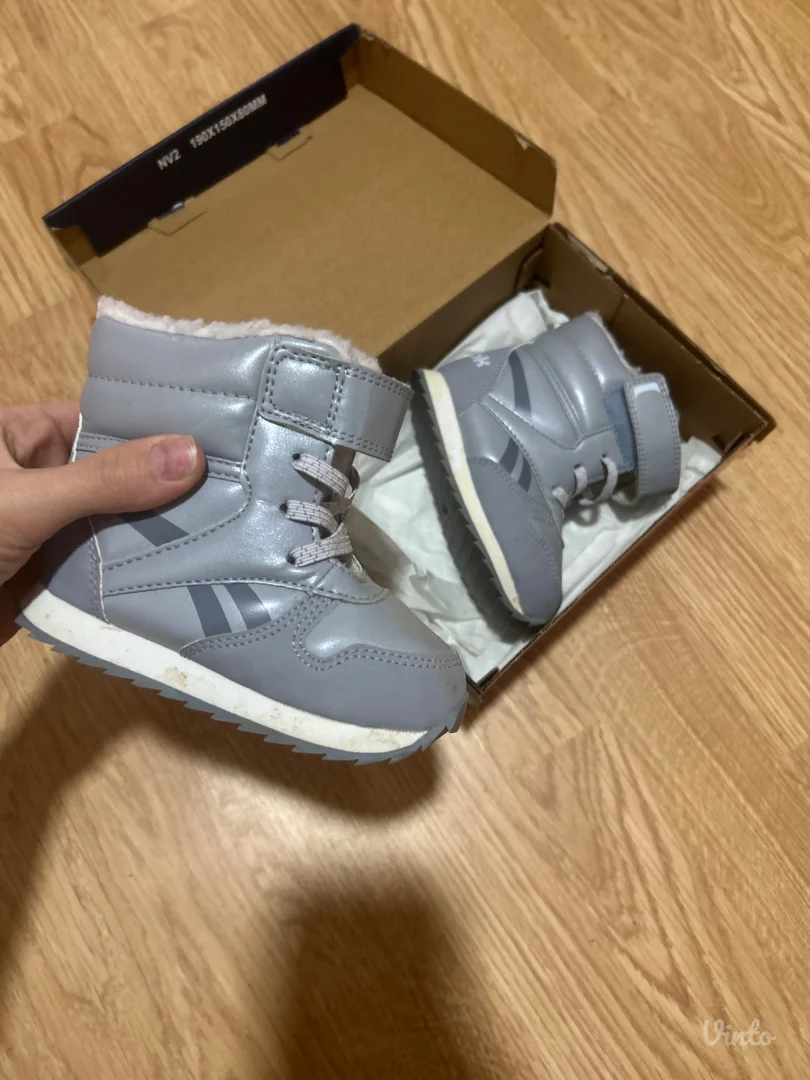 Reebok cizmice za sneg