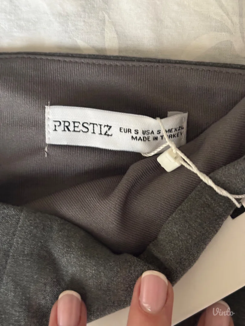 Prestiž nov komplet sa etiketom