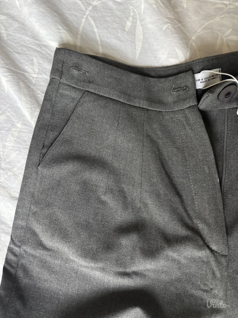 Prestiž nov komplet sa etiketom